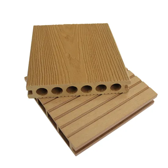 High Quantity WPC Terrace Flooring: Capped Waterproof 3D Embossed Decking
