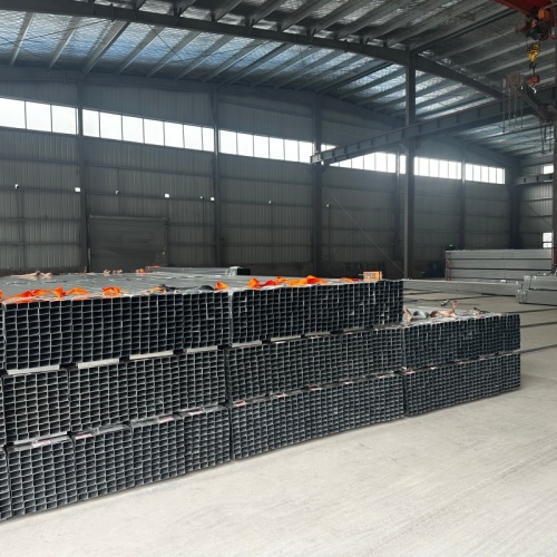 Verzinktes Vierkantrohr 37*57*1,1 mm