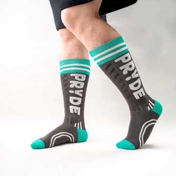 Мужчынскія доўгія шкарпэткі для ручнікоў