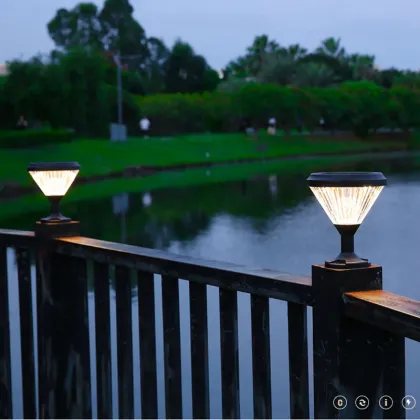 IP65 Waterproof Solar Garden Gate Pillar Lights - Outdoor Solar Powered Gate Light Pillar