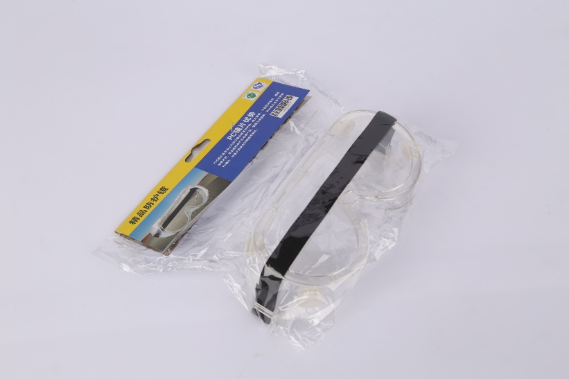 Clear Safety Glasses with Anti-Fog Chemical Splash Protection