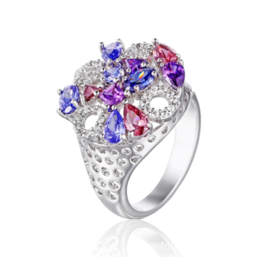 Anelli di moda con CZ colorate