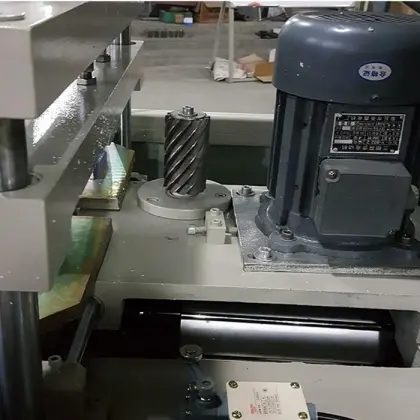 Corner Cleaning Machines For Upvc Window Making