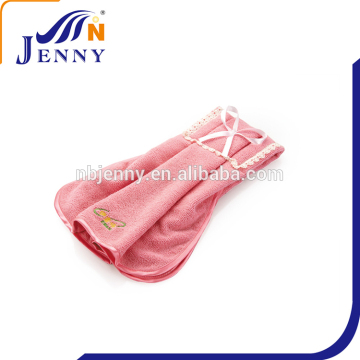 New Design Decorative Hanging Hand Towel With Tie