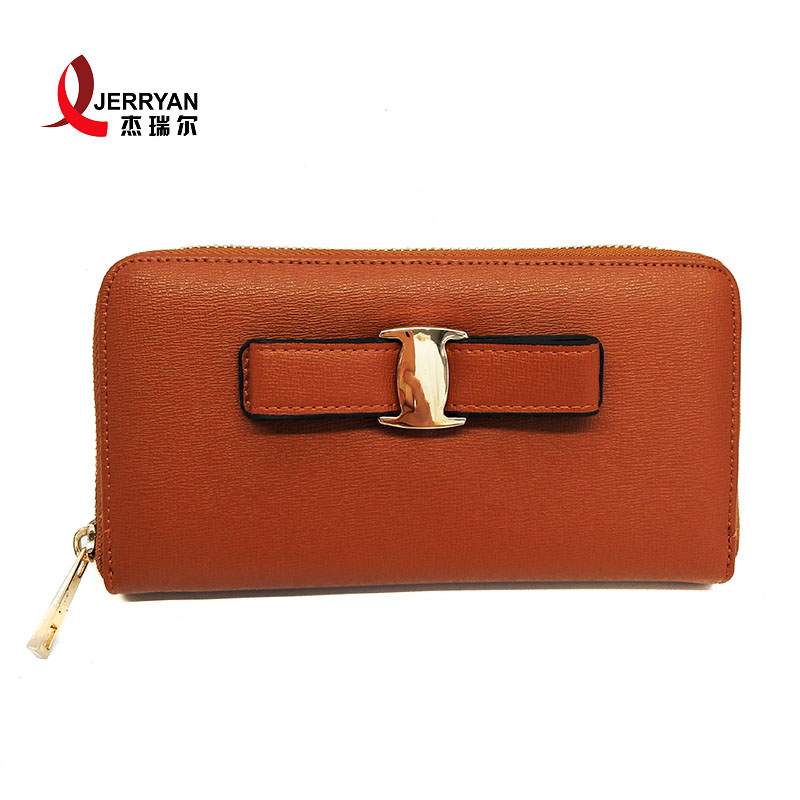 thin wallet with coin pocket