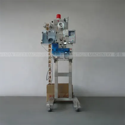 Automatic Seasoning Pouch Dispenser for Noodles