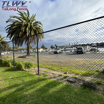 10 Gauge Galvanized Cyclone Wire Chain Link Fence with Barbed Wire Extension Arms