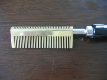 Brass Comb (C5)