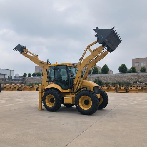 Надежный экскаватор-погрузчик для оптимальных задач земляных работ