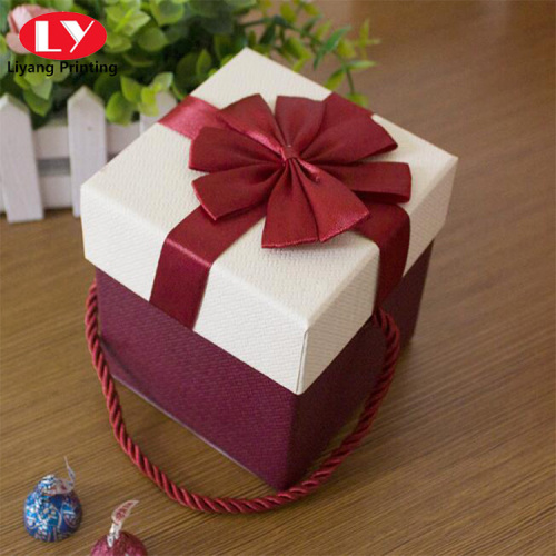 Gift Packaging Paper Box with Ribbon Bowknot