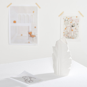 Moderne minimalistische Keramik -Trockenblumenvase für Wohnzimmer und Schlafzimmerdekoration