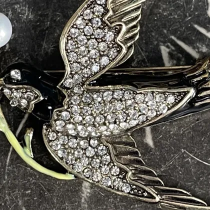 Zodiac Swallow Brooch Animal Brooches