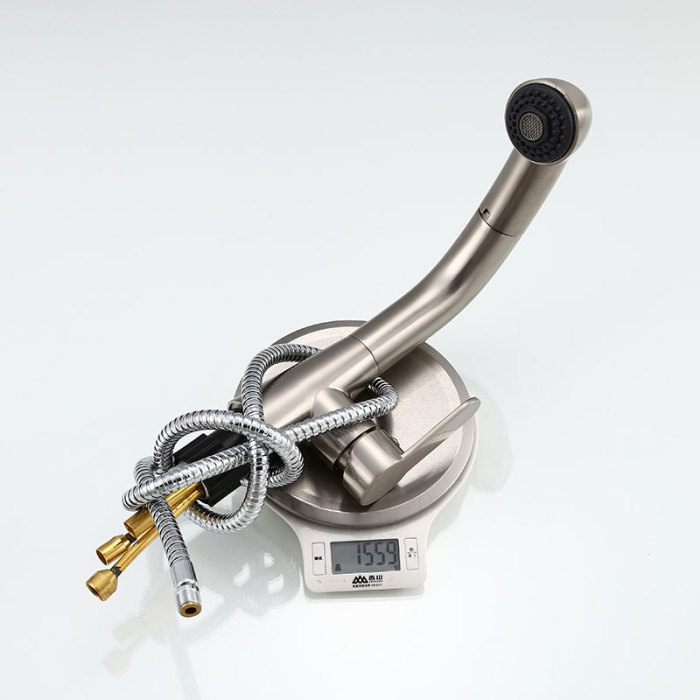 Modern 40mm electroplated faucet single handle