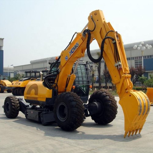 XCMG XE150WB 15 طن RC حفارة ذات العجلات الثقيلة