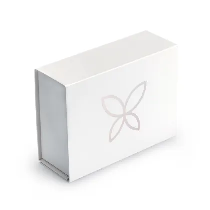 Exclusive Anniversary Celebration Lipstick Gift Set with Custom Rigid Box Packaging