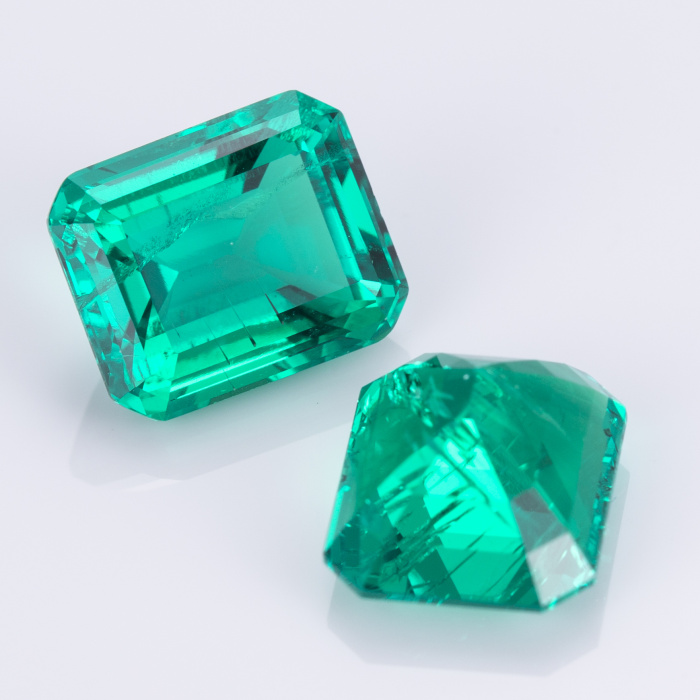 Colombian Emerald 7x11 Lab Grown Gemstone