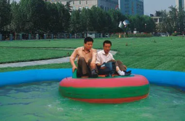 Bumper boat with yamaha engine