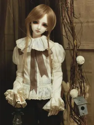 Limited Edition BJD Holly 61.5cm Boy Jointed Doll