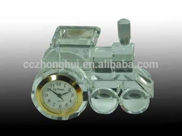 2016 Best selling traditional crystal car model shape crystal block