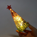 Botella de luz de vidrio soplado en forma de árbol de Navidad