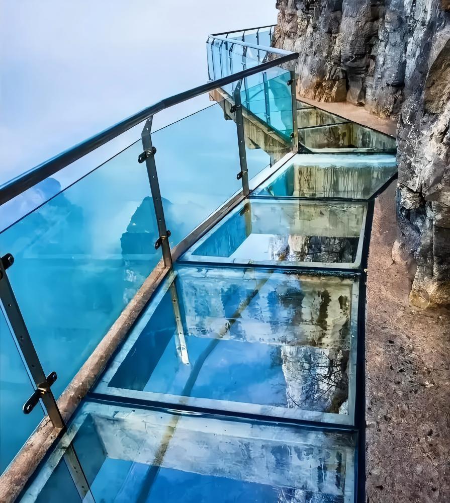 Flat SGP laminated glass