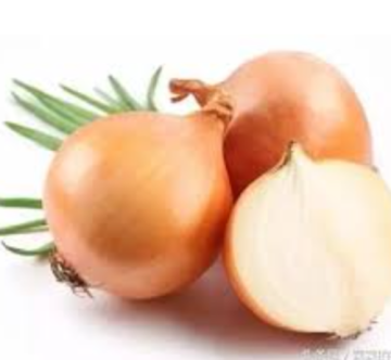 Fresh White Onions and Red Onions