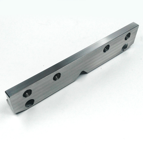 CNC machining metal components