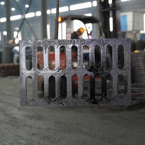 روکش منهول زهکشی چدن داکتیل 300x500x40mm