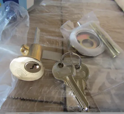 Tool cabinet lock cylinder master key cylinder lock