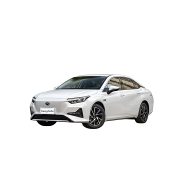 Vendita calda 2024: GAC Yile EA6 - Berlina elettrica a 5 posti con gamma 510 km