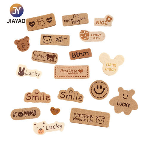 Etiquetas de cuero con estilo para tejedores y crocheters