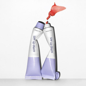 Spremere il tubo flessibile vegano idratante immerenziale del balsamo per le labbra SPF - logo personalizzato all'ingrosso