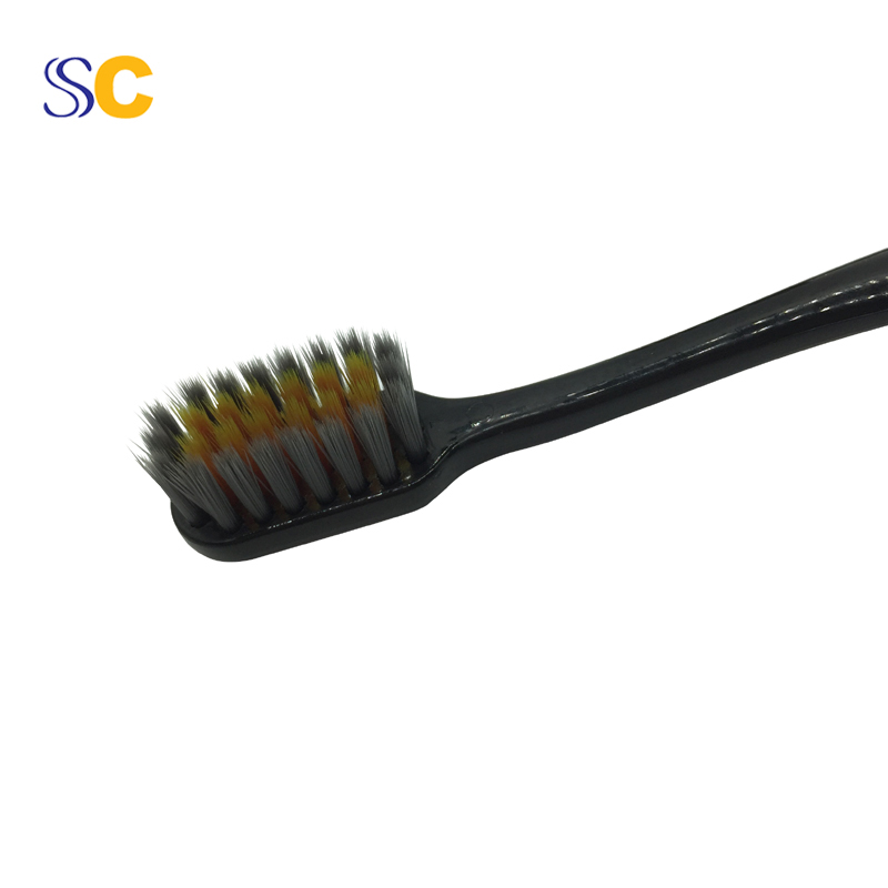 Daily Oral Care Products New Design High Quality Toothbrush