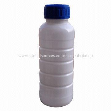 Plastic chemical packaging bottle