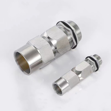 Conduit in acciaio inossidabile AISI 316 a prova di esplosione: Collegamento in metallo impermeabile IP66 nelle dimensioni M20 e M25