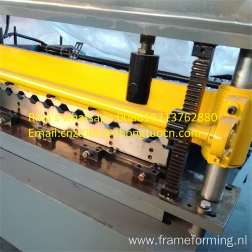 high quality galvanized steel  roll forming machine