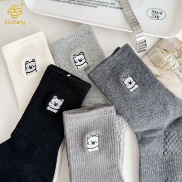 버전 만화 테디 베어 자수 ins 튜브 파일 양말