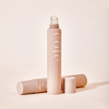 Contenedores de tubos de brillo de labios vacíos con punta de silicona