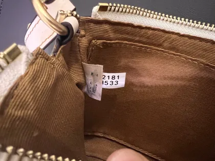 Strawberry Mahjong Crossbody Handbag - Women's Summer Fashion Cowhide Small Square Zipper Bag