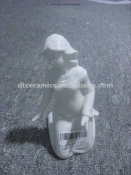porcelain beauty statue