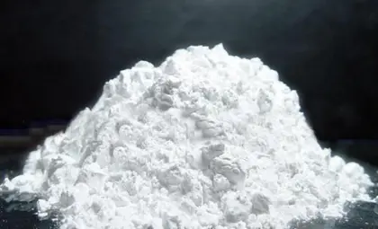 White Bentonite powder