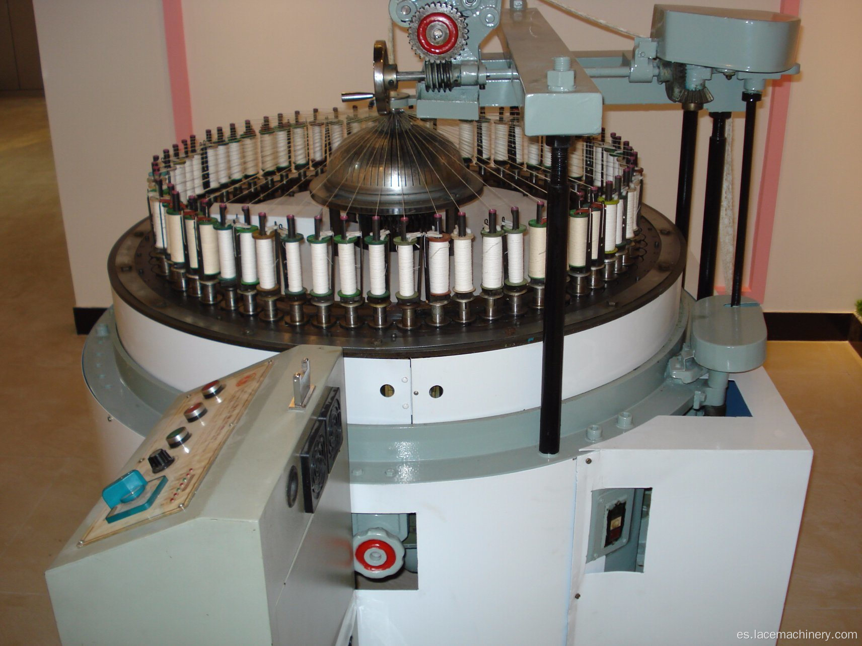 Máquina computarizada de encaje de hilo de algodón Jacquard de 64 ejes