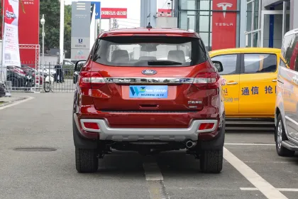 275HP Petrol Automatic 2WD Ford Everest Elite 5-Seater SUV for Sale