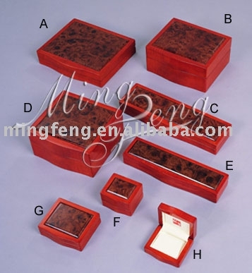 Watch &amp; jewelry boxes