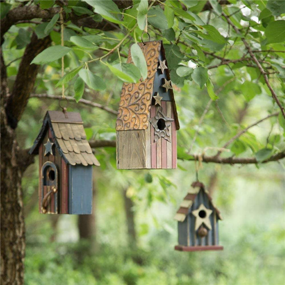 Casa de pájaros de jardín angustiado de Wooden Hanging Patriótica de EE. UU.