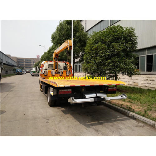 DONGFENG 4T Wrecker Recovery Trucks with Crane