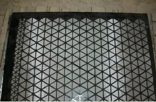 Professional Derrck Wave Perforated Wire Mesh Steel Frame Flat Shale Shaker Screens With 3 Layers