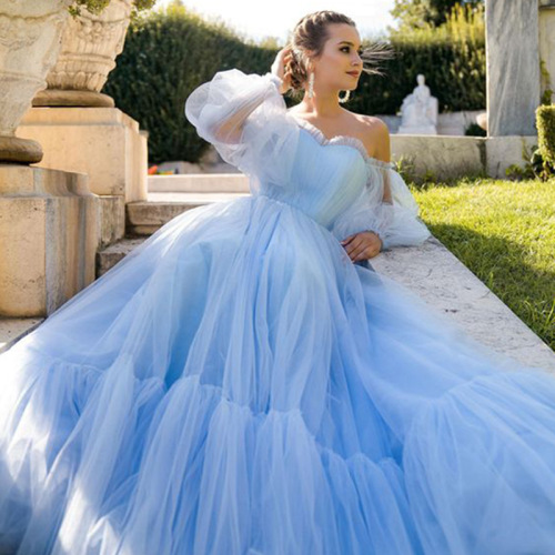 Robes de bal à volants en tulle