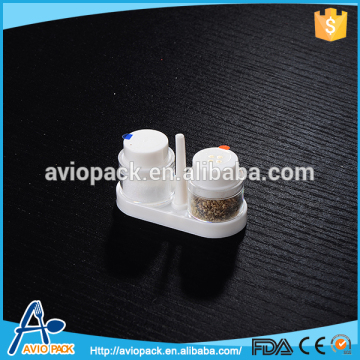 Low price airline clear salt and pepper shaker plastic grinder for meal