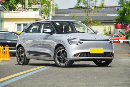 2024 Dongfeng Nammi Box 01: Electric Hatchback with Fast Charging